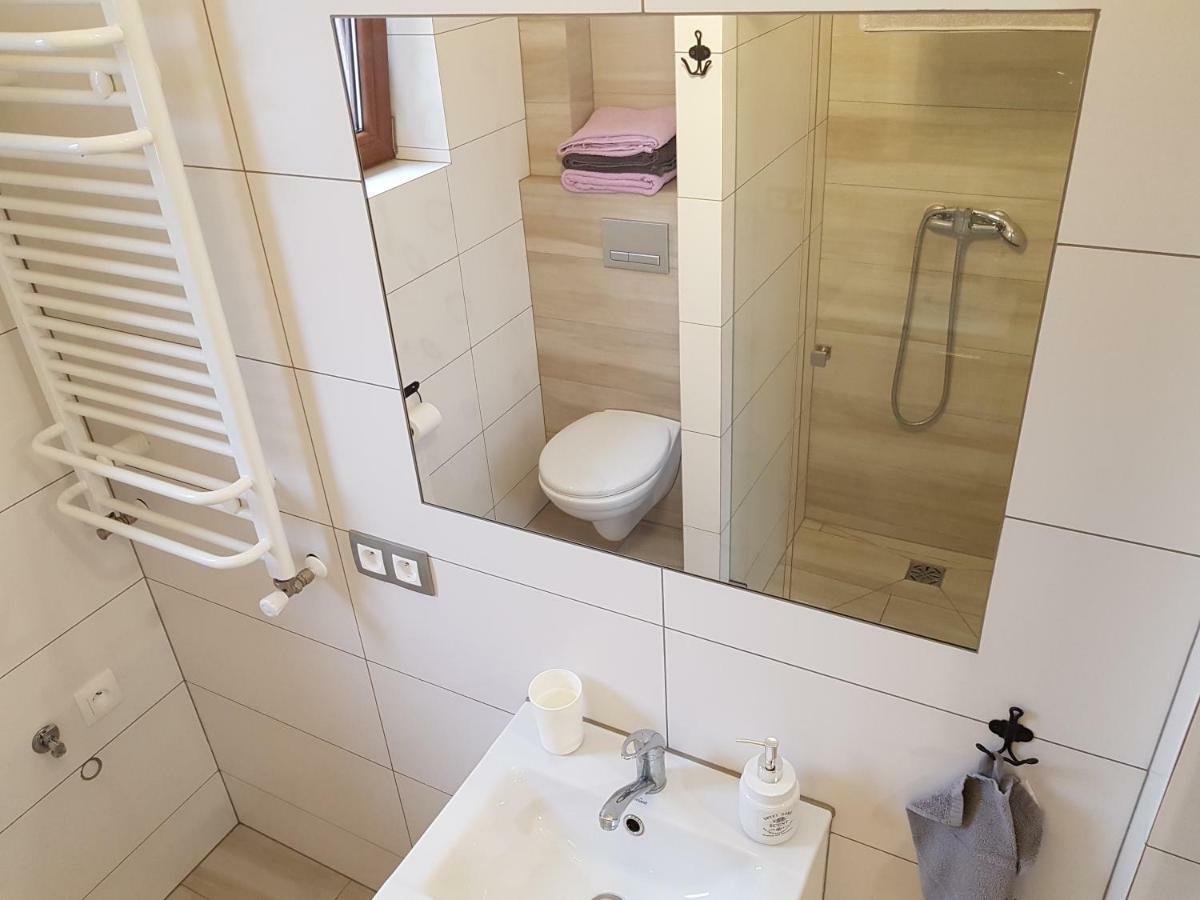 Wrzosowe Wzgorze Apartamenty Chęciny Exteriör bild